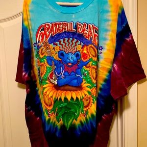 Rare one Grateful Dead Bear Shirt